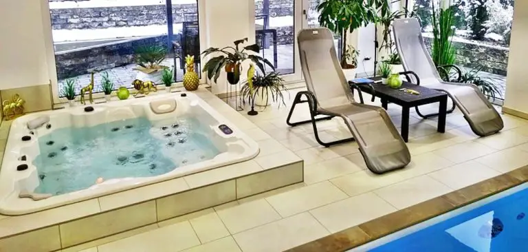How To Use Jacuzzi Bathtub In Hotel